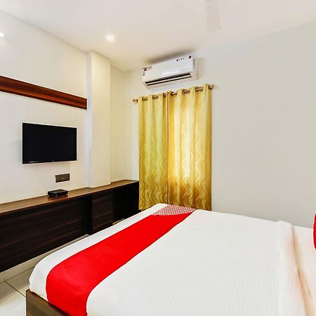 שמשבאד Oyo 29131 Hotel Mn Grand מראה חיצוני תמונה