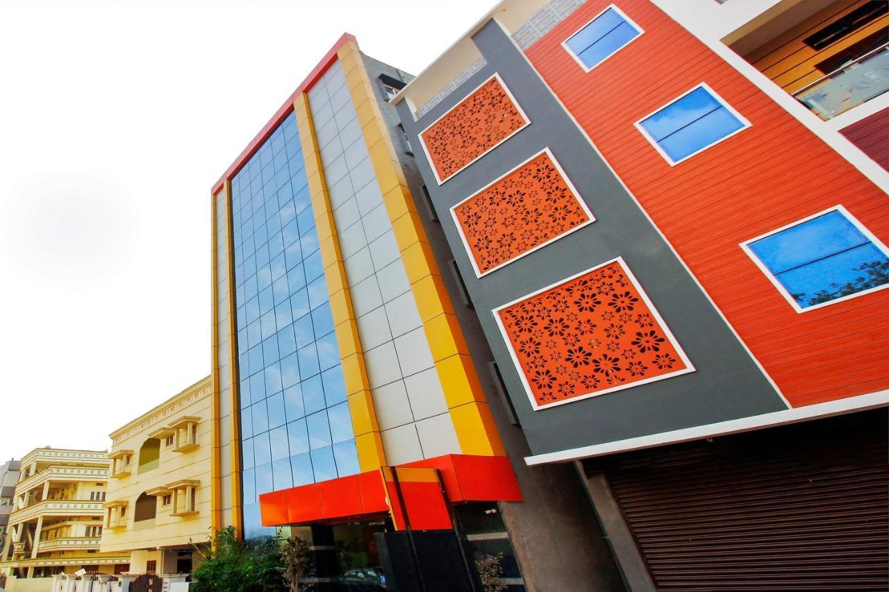 שמשבאד Oyo 29131 Hotel Mn Grand מראה חיצוני תמונה