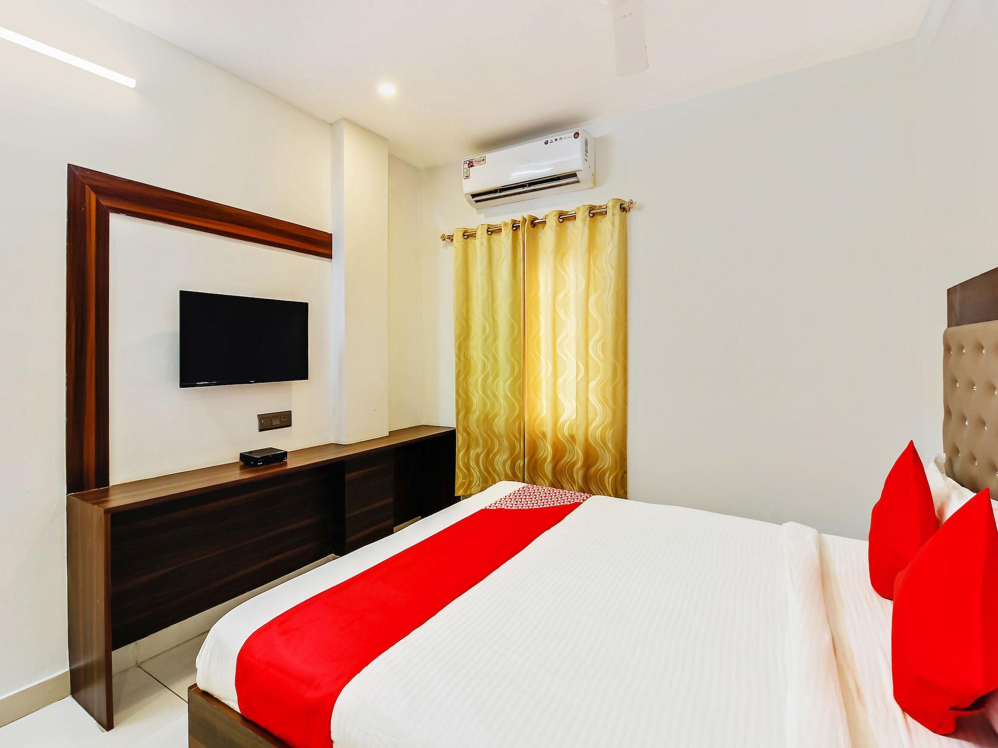 שמשבאד Oyo 29131 Hotel Mn Grand מראה חיצוני תמונה