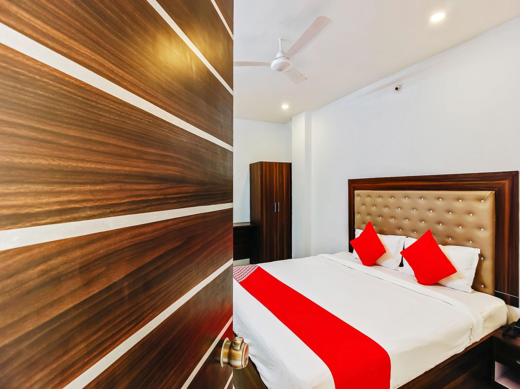 שמשבאד Oyo 29131 Hotel Mn Grand מראה חיצוני תמונה